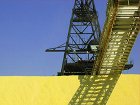 Spinnaker tower under construction